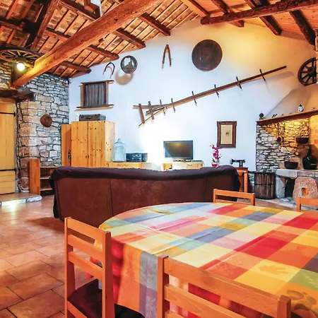 Apartman Lovely In *